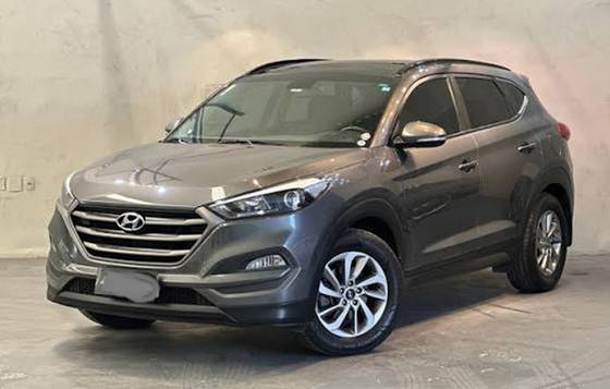 HYUNDAI TUCSON 1.6 16V T-GDI GASOLINA GLS ECOSHIFT HYUNDAI TUCSON 1.6 16V T-GDI GASOLINA GLS ECOSHIFT
